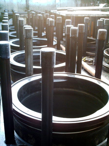 View looking down towards the free end of 367 engine before A2 and A4 lines were removed, Photo by Andre Kent