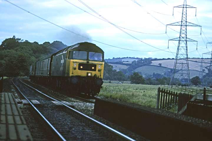 47580 passes through the Culm Vale north of Exeter on 11/08/90, Photo by Keith Miller