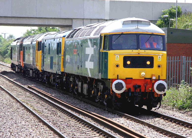 47580 passes Ashchurch with 0V47 10:20 Eastleigh - Long Marston on 04/06/09, Photo by Mike Cale
