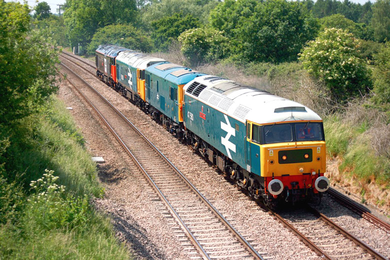 47580 passes Cam and Dursley with 0V47 10:20 Eastleigh - Long Marston on 04/06/09, Photo by Jamie Squibbs