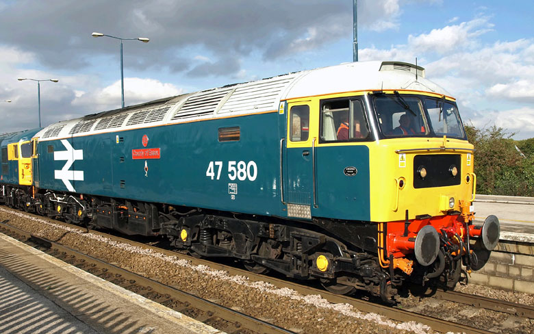 47580 tows 26007 with 0Z55 09:46 Grosmont - Tyseley through Swinton on 22/09/09, Photo by David Cooper
