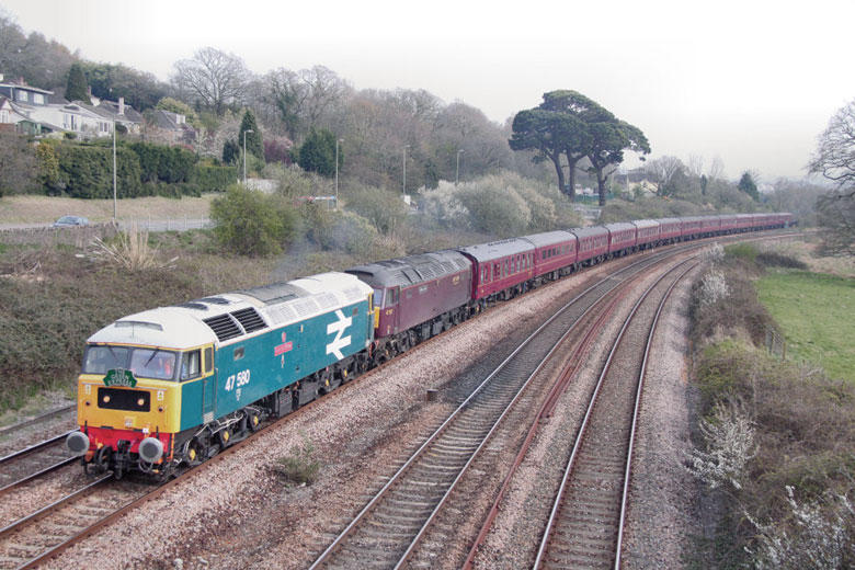 47580 approches Aller Junction with 1Z11 16:33 Paignton - Leeds on 24/04/10, Photo by Nathan Williamson