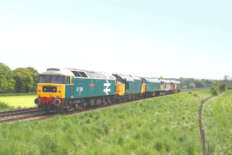 47580 at Bapton in the Wylye Valley with 37254, 45133, 31271 and 50135 on 18/05/10, Photo by Tom Curtis