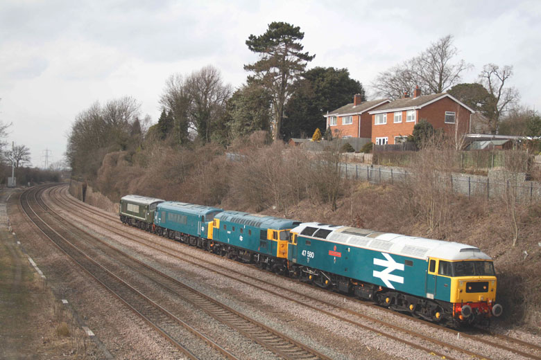 47580 heads alomg the MML  at Barrow Upon Soar with 0Z47 09:06 Tyesely-Dereham on 17/03/10, Photo by Phil Grain