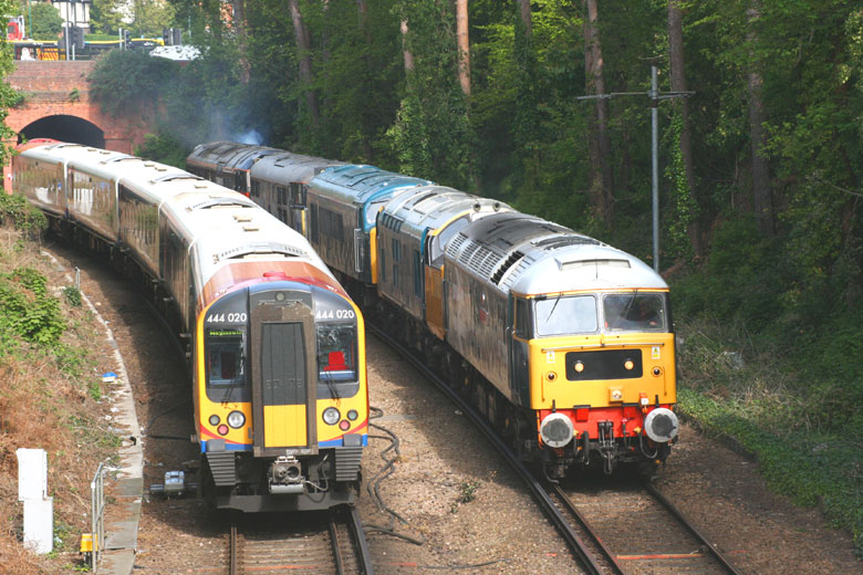 47580 passes through Bournemouth with 0Z97 08:15 Swanage-Kidderminster with 37254, 45133, 31271 and 50135 on 18/05/10, Photo by Anna Metcalfe