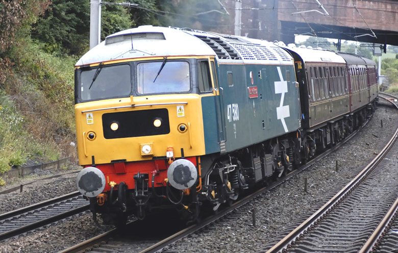 47580 at Hest Bank with 1Z53 06:32 Leicester-Ravenglass on 17/07/10, Photo by Andrew Naylor