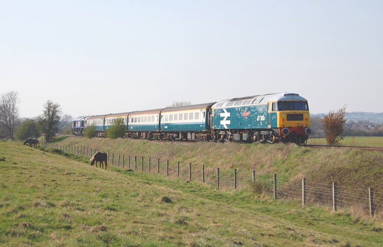 47580 on the rear of 1Z28 returning from Melton Mowbray to Derby on 16/04/10, Photo by Andrew Ward