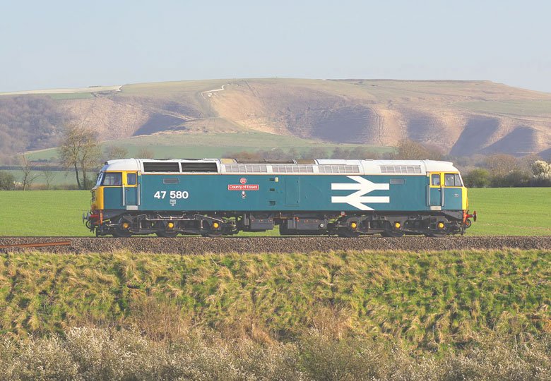 47580 passes Uffington with a light engine move from Bristol shadowing GWR 175 BRISTOLIAN steam charter on 17/04/10, Photo by Martin Loader