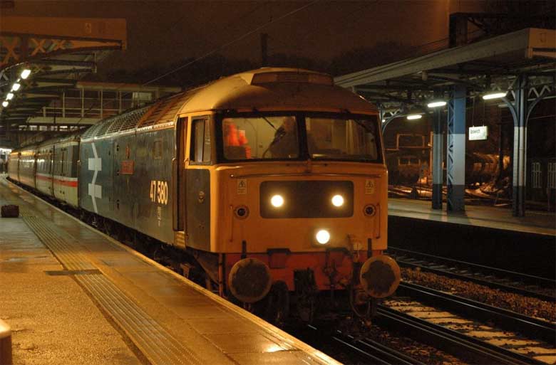 47580 awates departure from Ipswich with 1Z81 16:59 Newcastle - Norwich on 04/12/10, Photo by Andrew Burke