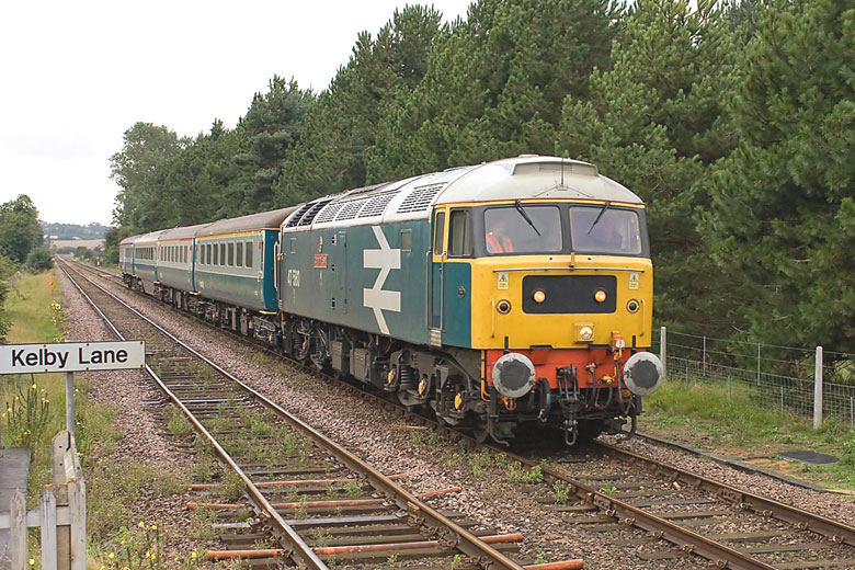 47580 approches Kelby Lane LC at Wilsford Warren with 1Z09 12:15 Derby-Sleaford on 10/09/10, Photo by Steve Harper