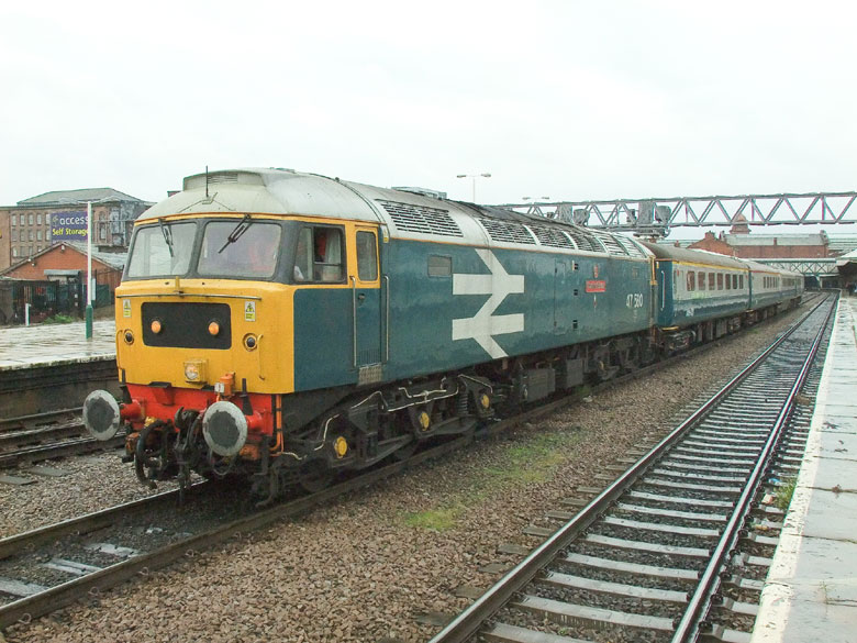 47580 at Nottingham with 1Z09 12:15 1Z09 12:15 Derby-Sleaford on 10/09/10, Photo by Jack Needham