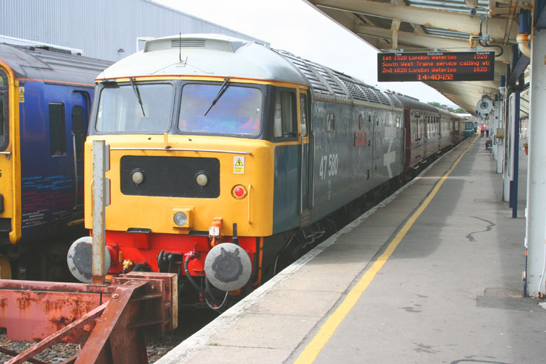 47580 at Weymouth with 1Z62 06:20 from Shrewsbury on 19/08/10, Photo by Alan Lea