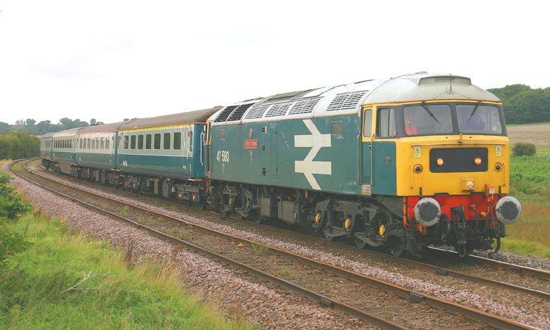 47580 at Wilsford with 1Z09 12:15 Derby-Sleaford on 10/09/10, Photo by Geoff Tibble