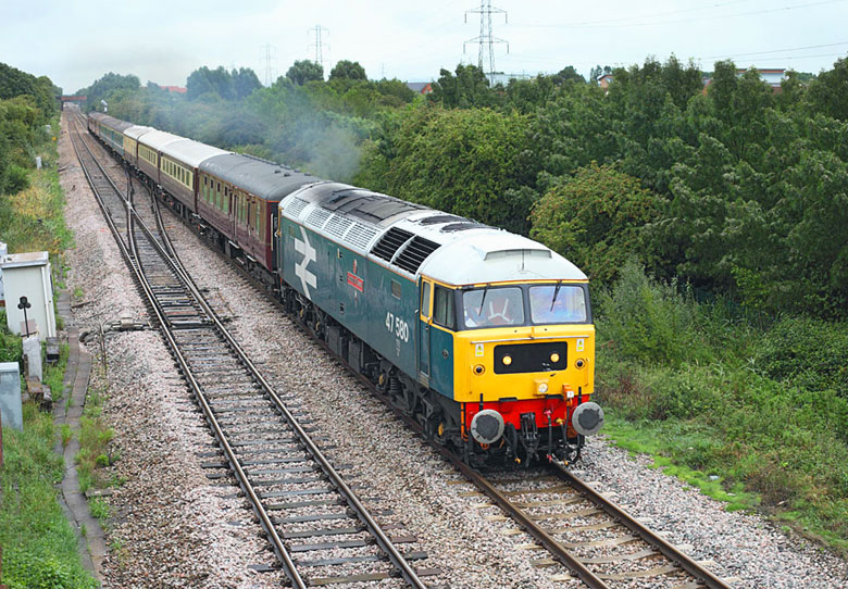 47580 at Worle with 1Z62 06:20 Shrewsbury-Weymouth on 26/08/10, Photo by Chris Perkins