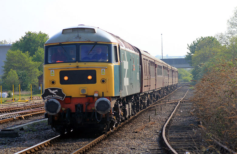 47580 approches Carmarthen with 1Z53 16:17 Fishguard Harbour - Carmarthen on 30/04/11, Photo by Tim Rogers