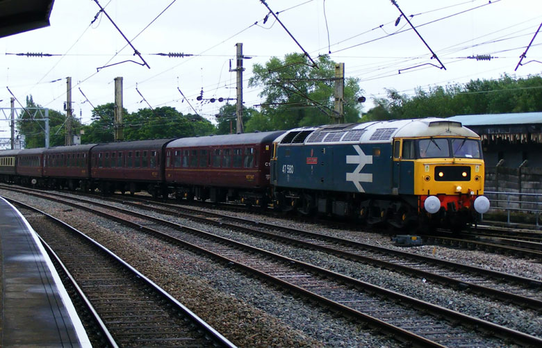 47580 passes through Preston station with 5Z79 13:12 Bristol T.M. - Carnforth ecs on 15/05/11, Photo by James Roche