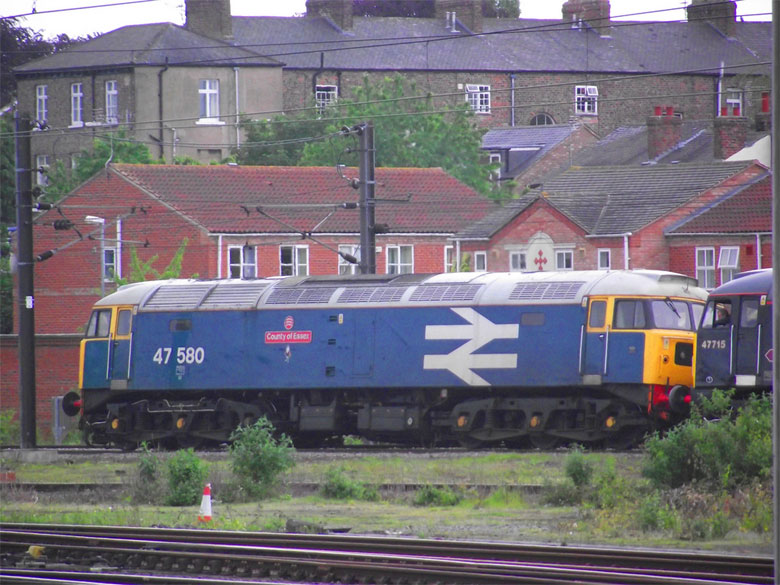 47580 departs York with 47715, 55019 and D6700 heading for KWVR for the diesel gala on 18/05/11, Photo by Dale Worsfold