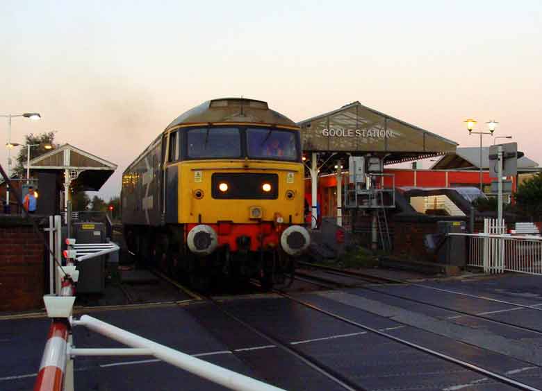 47580 runs via Goole station before attaching to the front of 1Z24 15:23 Scarborough - Boston on 28/09/11, Photo by Michael Rothwell