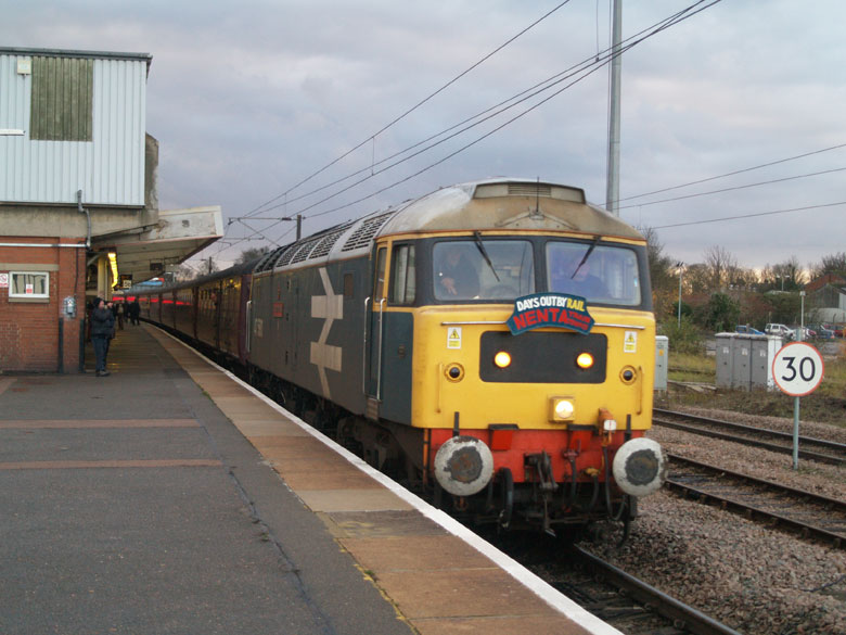 47580 arrives at Peterborough with 1Z70 04:55 North Walsham - Skipton on 03/12/11, Photo by Alan Clegg