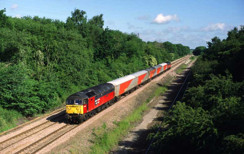 47732 at Kettering with 1Z15 Derby - London Serco test train on 09/06/03, Photo by Dave Smith