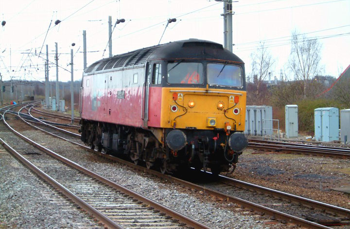 47732 arrives at Warrington after working 1H44 on 15/03/04, Photo by Robert Green